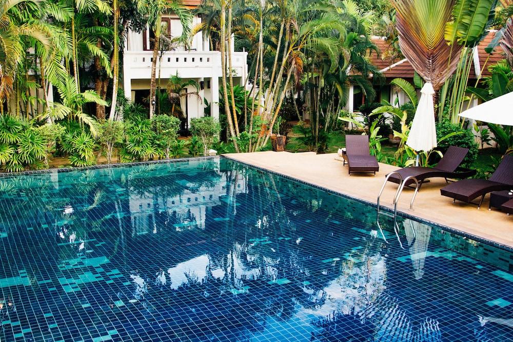 Easy Time Resort Laem Sai Beach Bagian luar foto