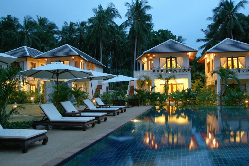 Easy Time Resort Laem Sai Beach Bagian luar foto