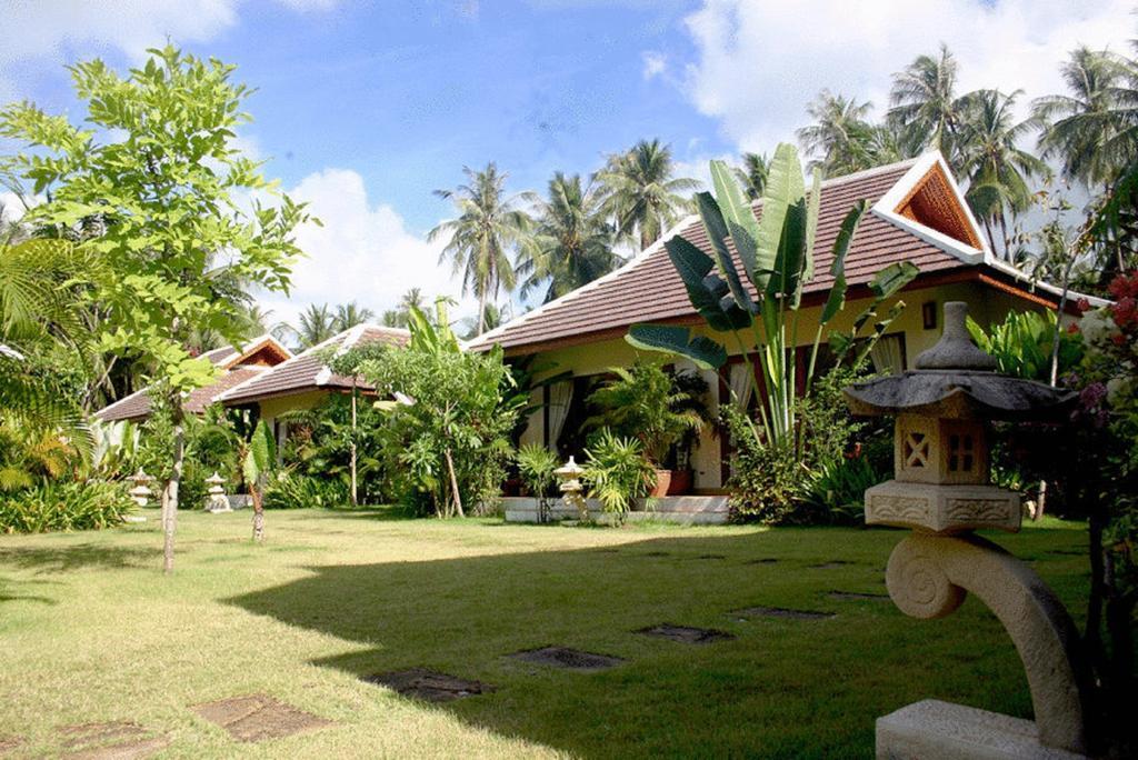 Easy Time Resort Laem Sai Beach Bagian luar foto
