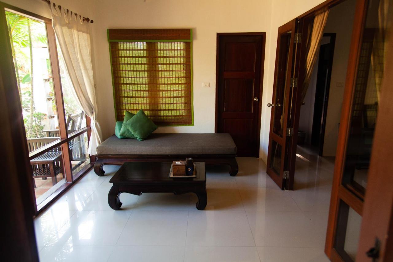 Easy Time Resort Laem Sai Beach Bagian luar foto